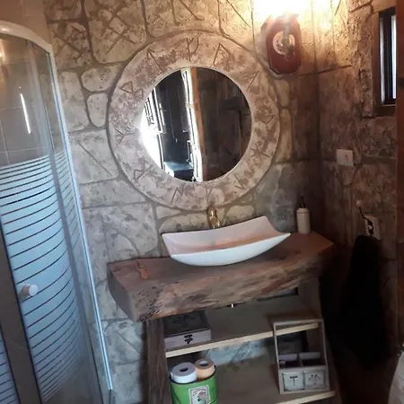 Country house Bodega Rural Aguilar de Bureba